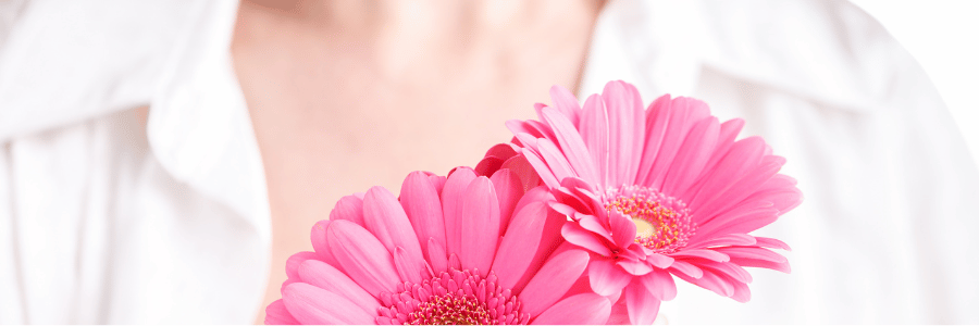 Close-up of a pink flower with a blurred background