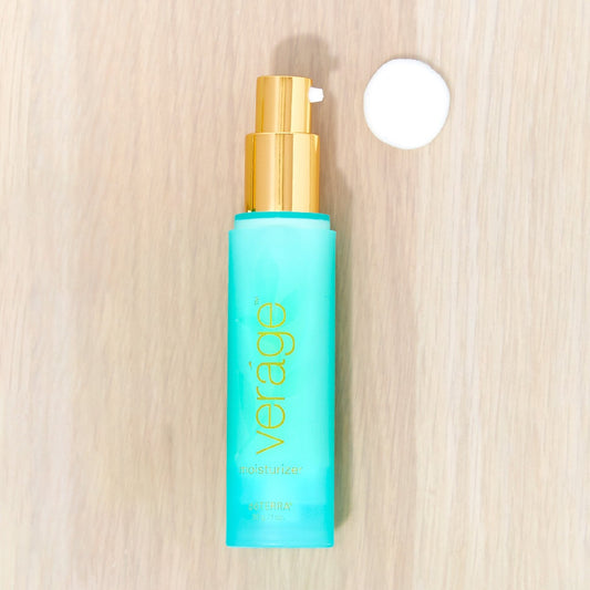 doterra verage moisturiser on a wooden background