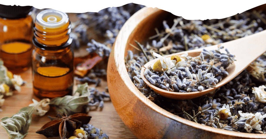 Dried flowers and a wooden bowl – Tranquil elements for anxiety relief and calming rituals
