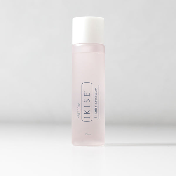 Skincare bottle labeled 'KISE' on a light gray background